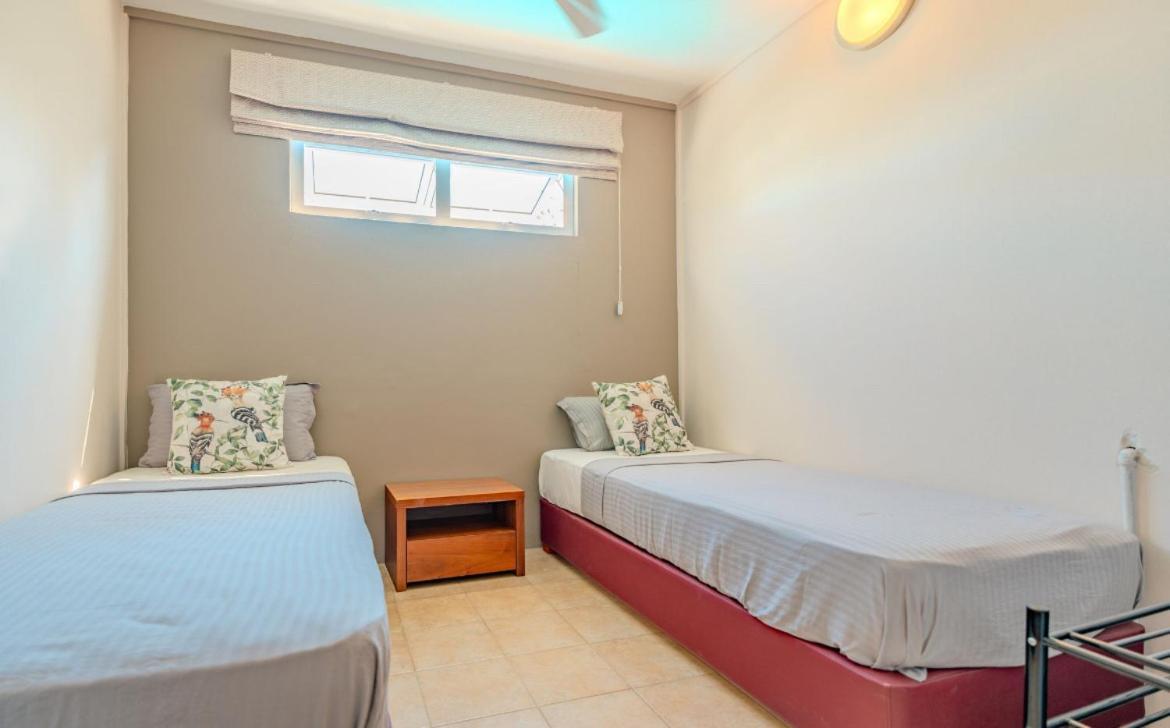Pereybere Beach Paradise 4 Bedroom Apt Экстерьер фото