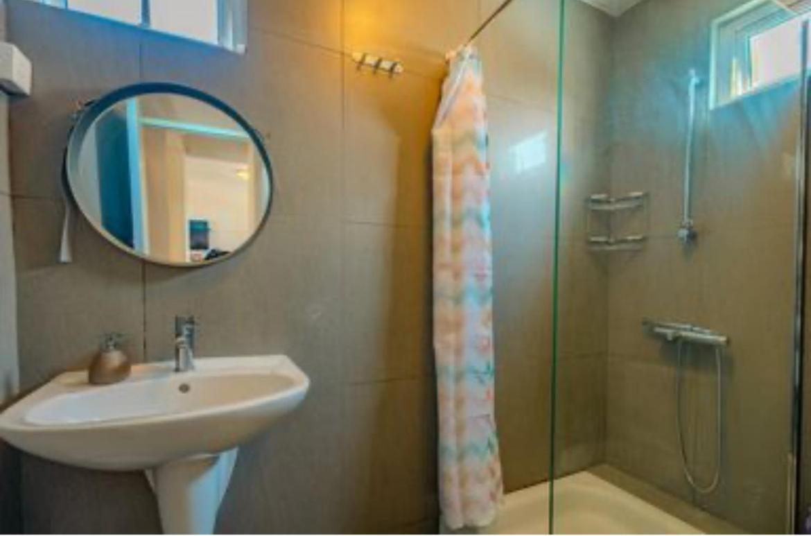 Pereybere Beach Paradise 4 Bedroom Apt Экстерьер фото